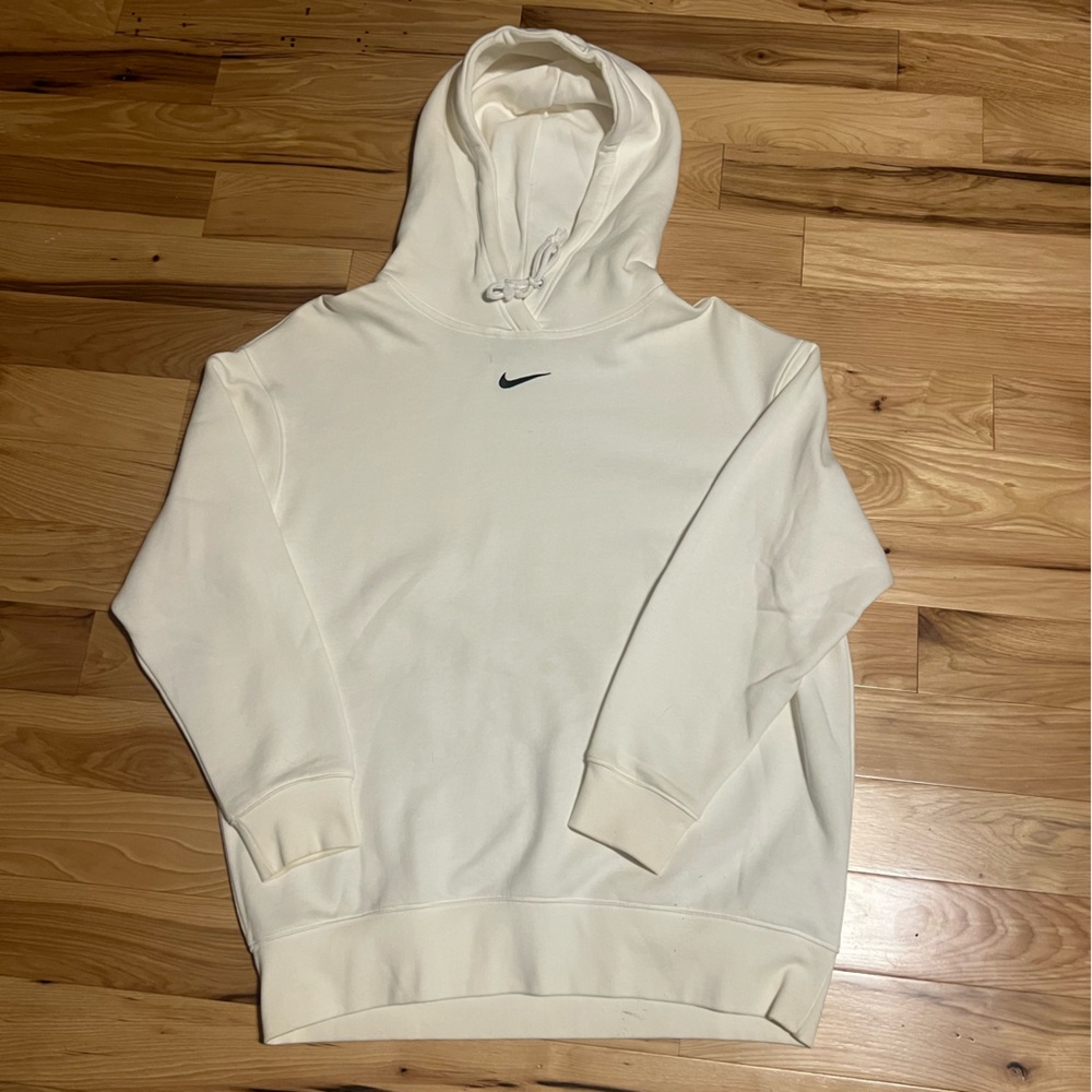 Women’s Nike Sweatshirt White